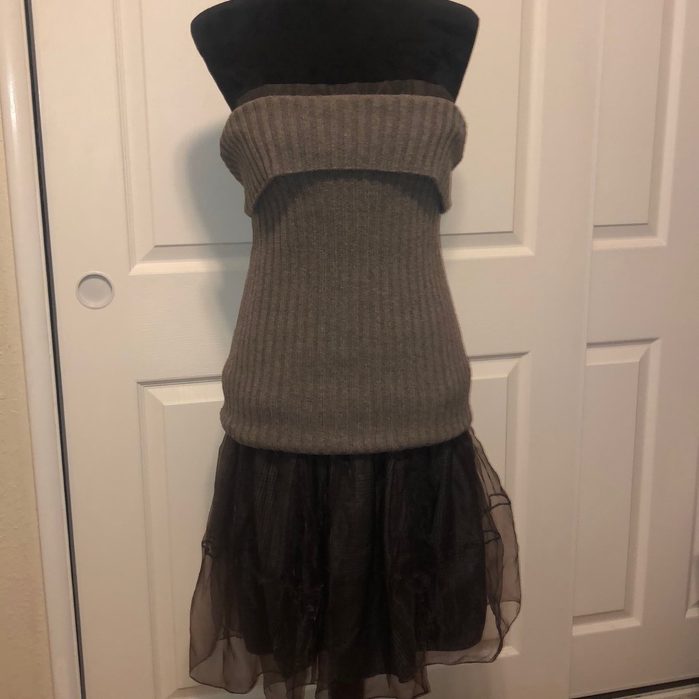 🎉HP🎉 Louis Vuitton Dress 👗 TRADE??? - Picture 6 of 8
